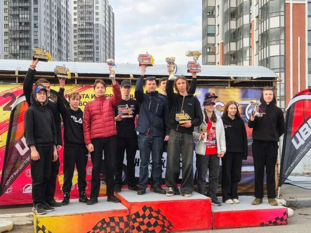 Полный пьедестал и командное золото на этапе «Нево-Класс 2026»