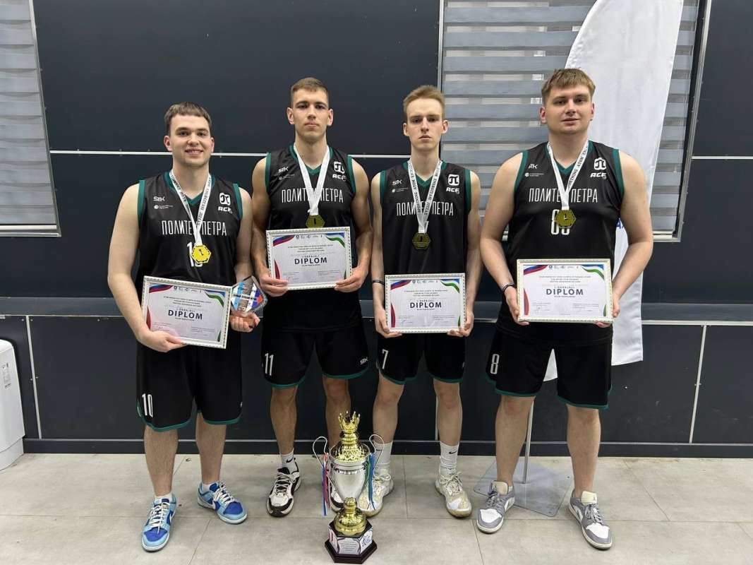 Золото Политеха в Узбекистане!