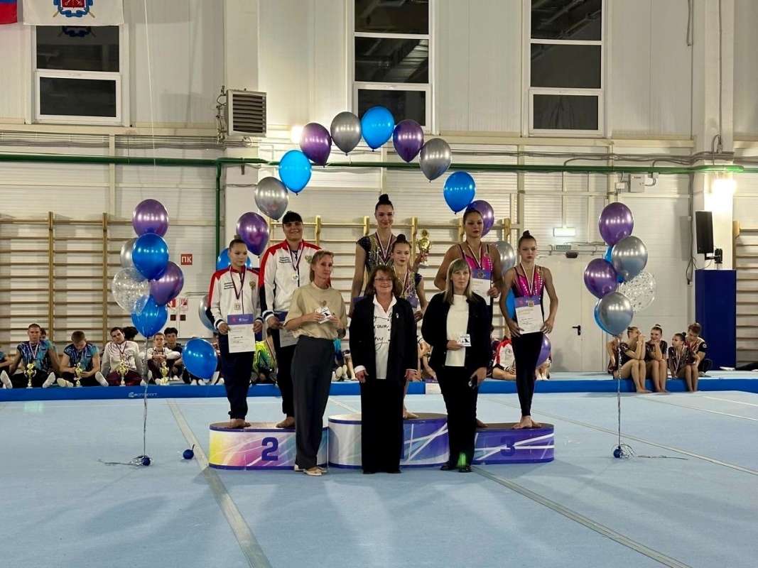 Победа на всероссийских соревнованиях по акробатике!