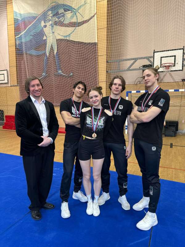 Триумф чирлидеров!