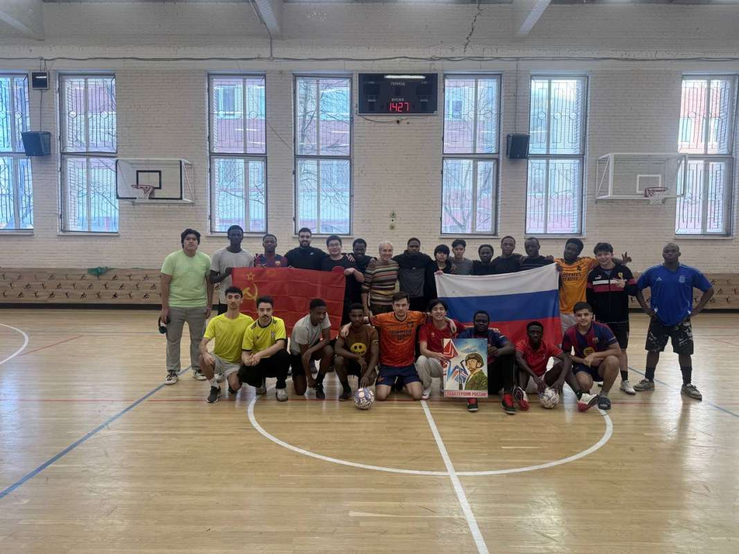 Соревнования среди иностранных студентов в честь 23 февраля!