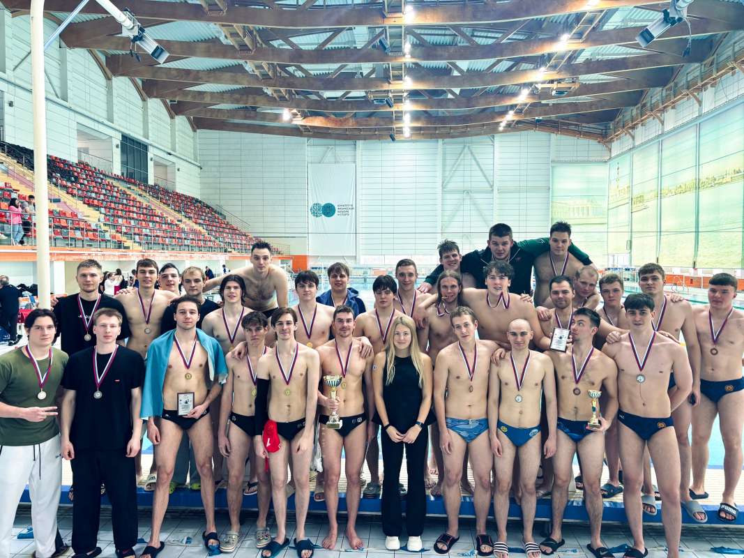 Успех политехников по мини-водному поло