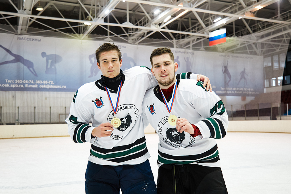 <p>Чемпионат Санкт-Петербурга среди студентов вузов по хоккею</p>